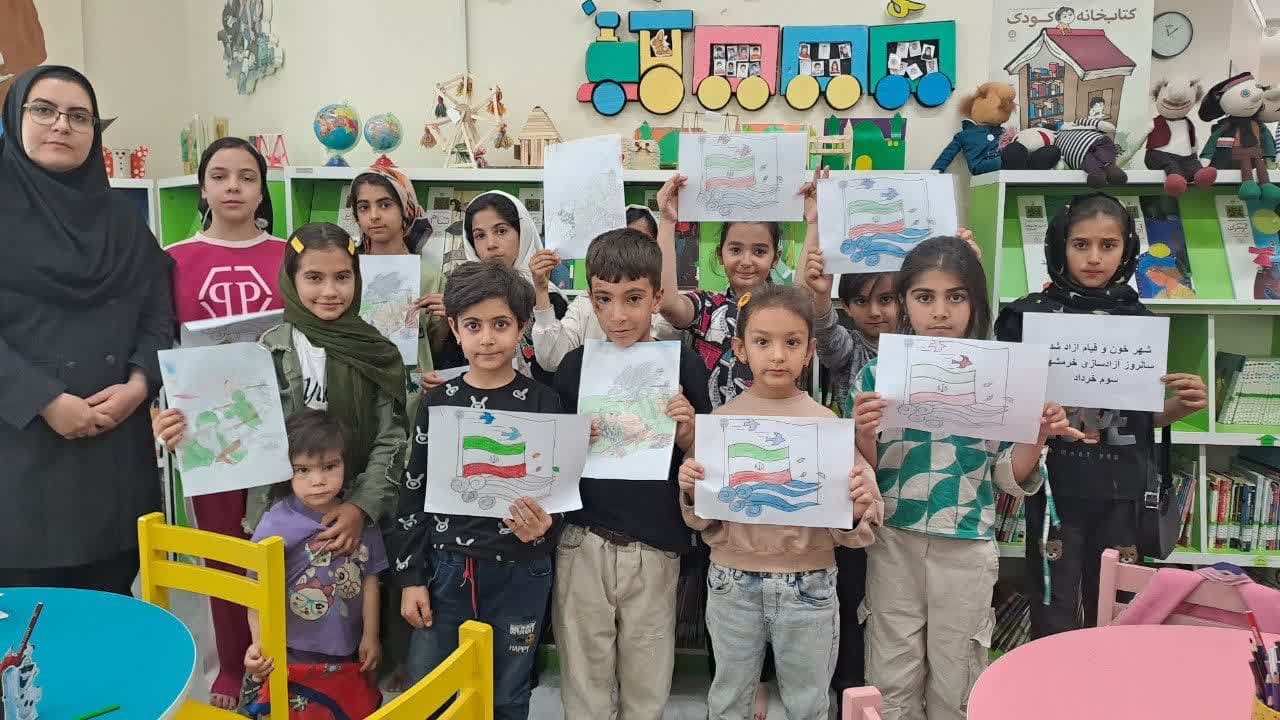 روایت مقاومت و پیروزی در کتابخانههای عمومی استان مرکزی