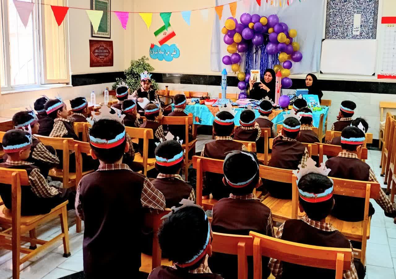 برنامههای فرهنگی و آموزشی در کتابخانههای استان مرکزی برگزار شد