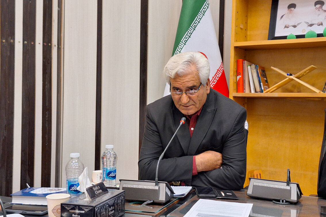 کتاب، ماده اولیه تولید محتوا در هنرهای دیگر است