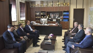 دیدار مدیران کل کتابخانه های عمومی و دیوان محاسبات آذربایجان شرقی