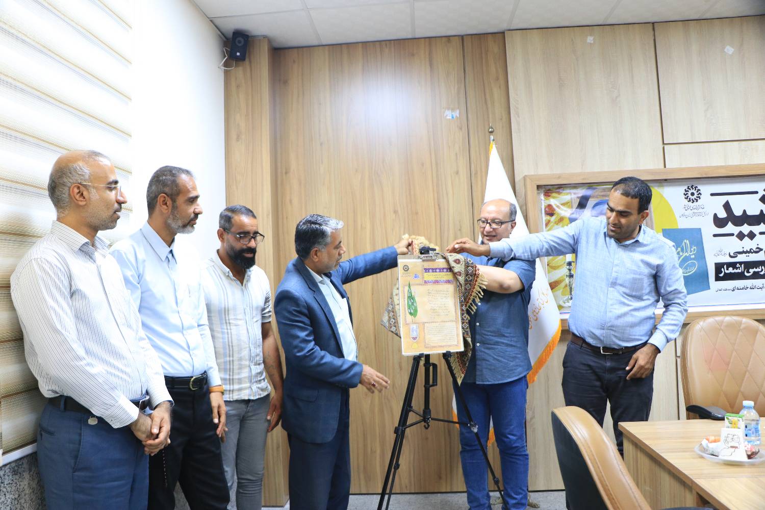 نگاه جذاب و روایتگرانه کتاب «روحالله»، باعث استقبال جوانان از این کتاب خواهد شد