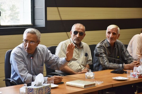 جلسه انجمن مشترک کتابخانه های عمومی شهرستان استهبان برگزار شد