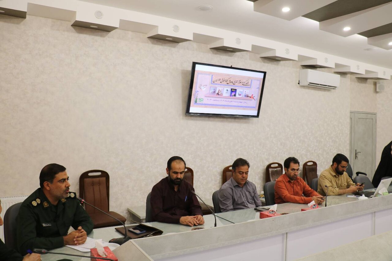 پویش کتابخوانی خط امین در استان کرمان برگزیدگان خود را شناخت