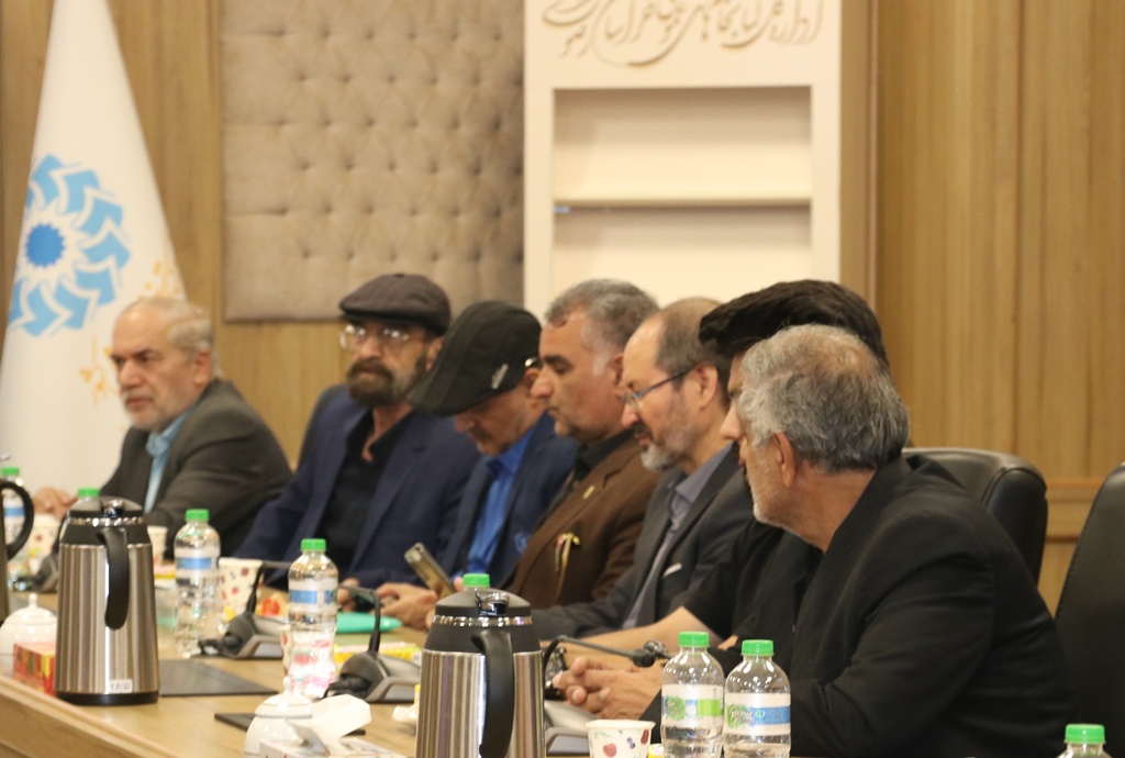 محفل شعرخوانی «روح‌الله» برگزار شد