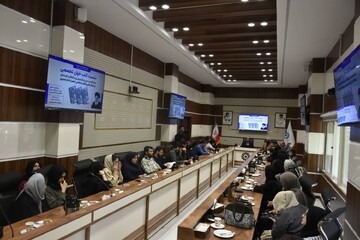 نشست کتاب خوان تخصصی با محوریت کتاب «روح الله» در تبریز