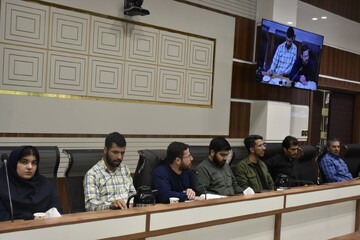 نشست کتاب خوان تخصصی با محوریت کتاب «روح الله» در تبریز