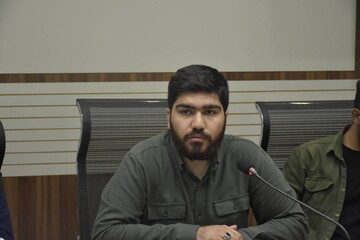 نشست کتاب خوان تخصصی با محوریت کتاب «روح الله» در تبریز