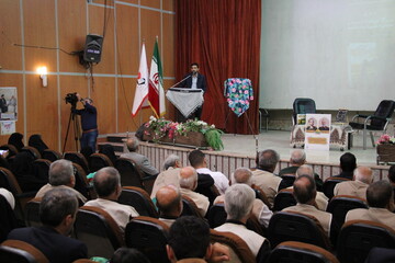 آیین رونمایی از کتاب «زود برگرد» در شهر اراک