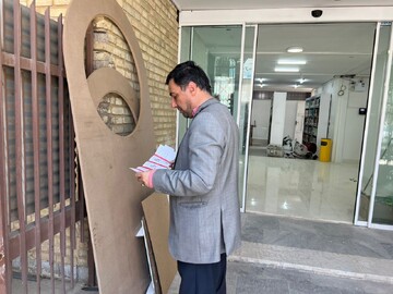 مراحل پایانی آماده سازی کتابخانه عارف قزوینی
