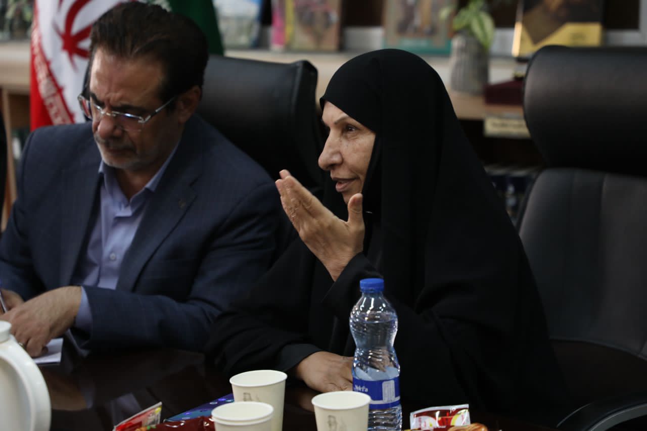 نشست کارگروه توسعه کتابخانه های سیار در خوزستان