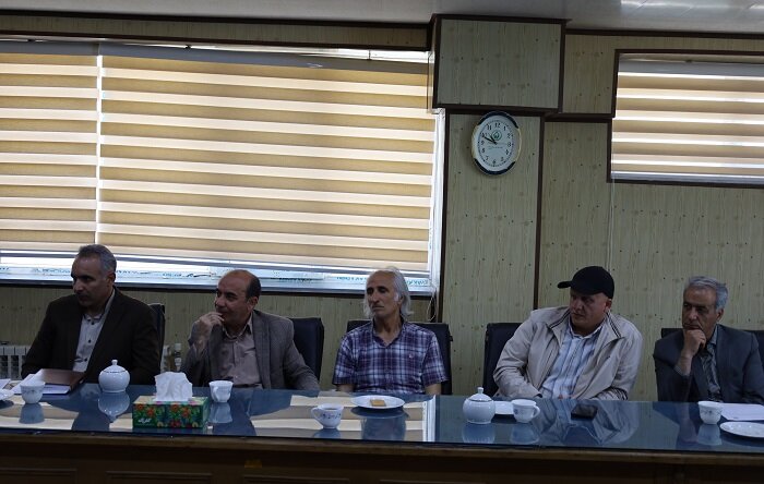 اولین جلسه انجمن کتابخانههای عمومی شهرستان تکاب برگزار شد