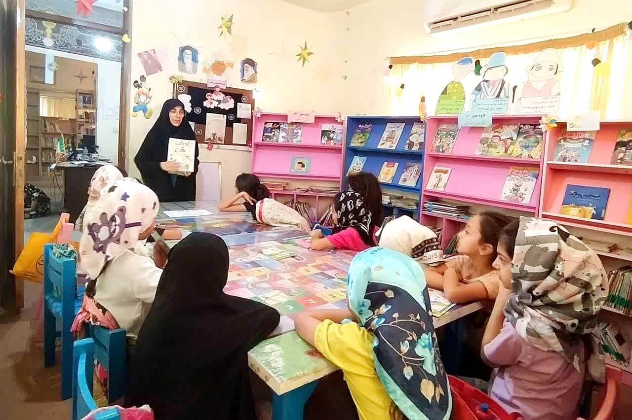 کتابخانه گلند؛ تجربه‌ای موفق در جذب حداکثری دانش‌آموزان روستایی
