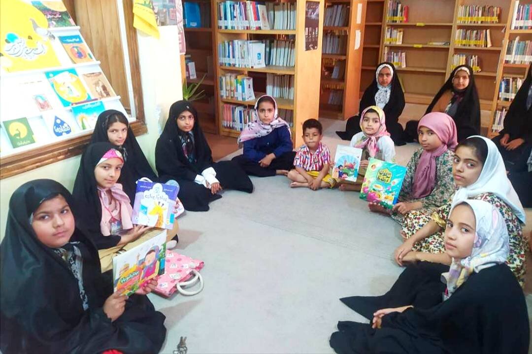 کتابخانه گلند؛ تجربه‌ای موفق در جذب حداکثری دانش‌آموزان روستایی