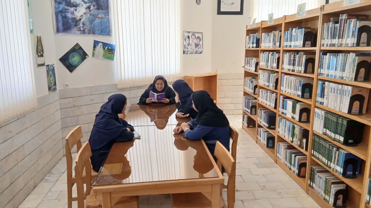 غدیر، امامت، آگاهی؛ برنامه‌های فاخر فرهنگی در کتابخانه‌های عمومی استان مرکزی