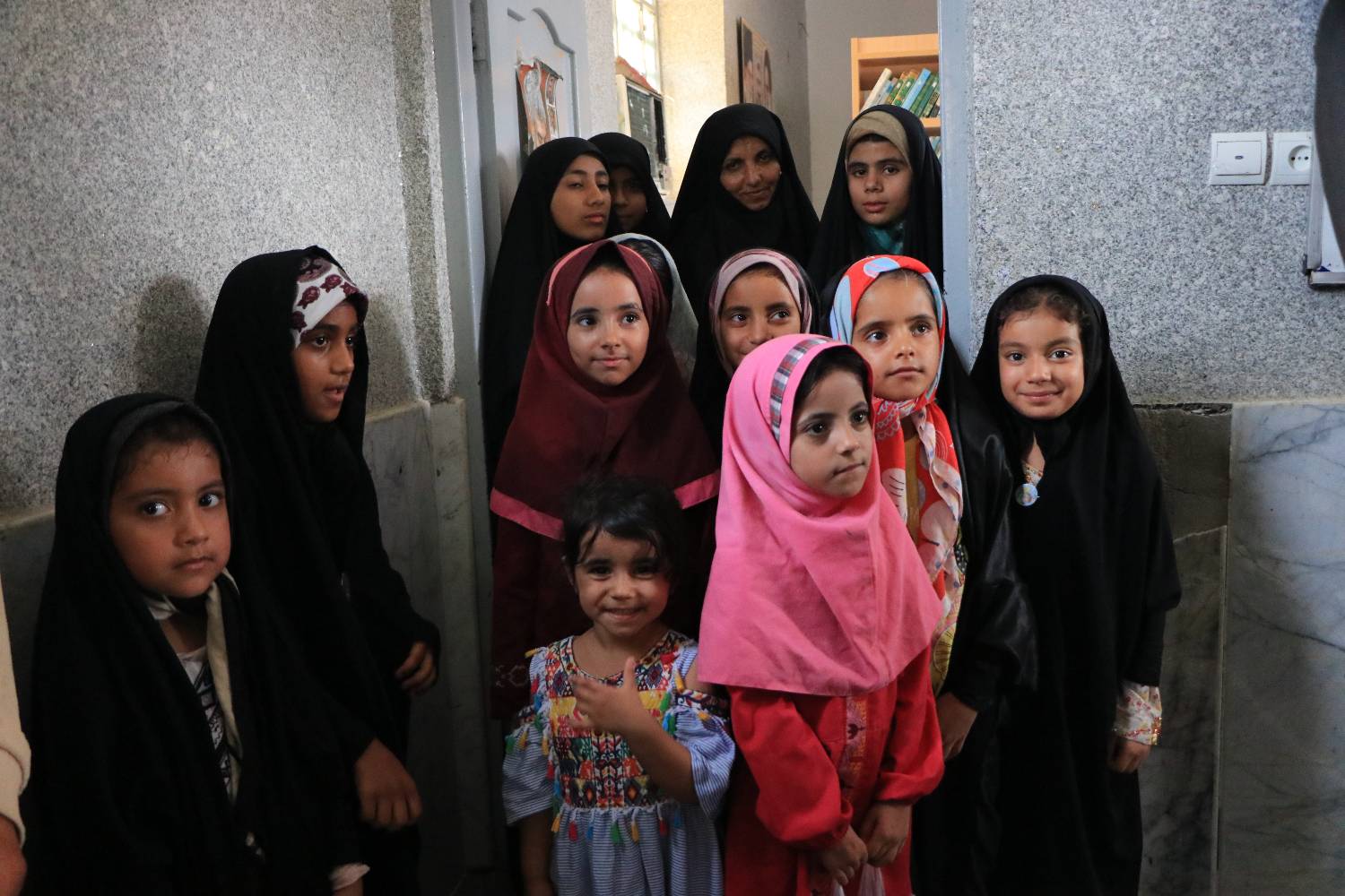 سه پیشخان خدمات کتابخانه ای در روستاهای بشاگرد افتتاح شد