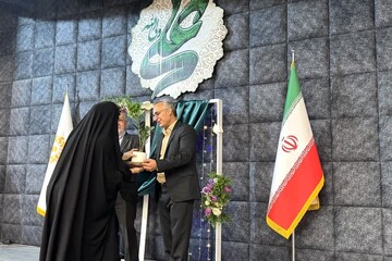 جشن بزرگ عید غدیر در محل کتابخانه مرکزی یزد برگزار شد