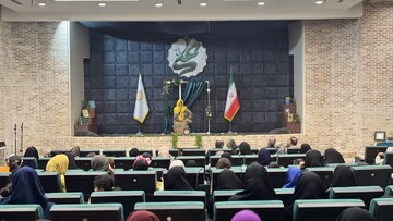 جشن بزرگ عید غدیر در محل کتابخانه مرکزی یزد برگزار شد