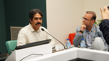 یازدهمین نشست از سلسله نشست های کتاب، یزد، فرهنگ در محل کتابخانه مرکزی یزد برگزار شد