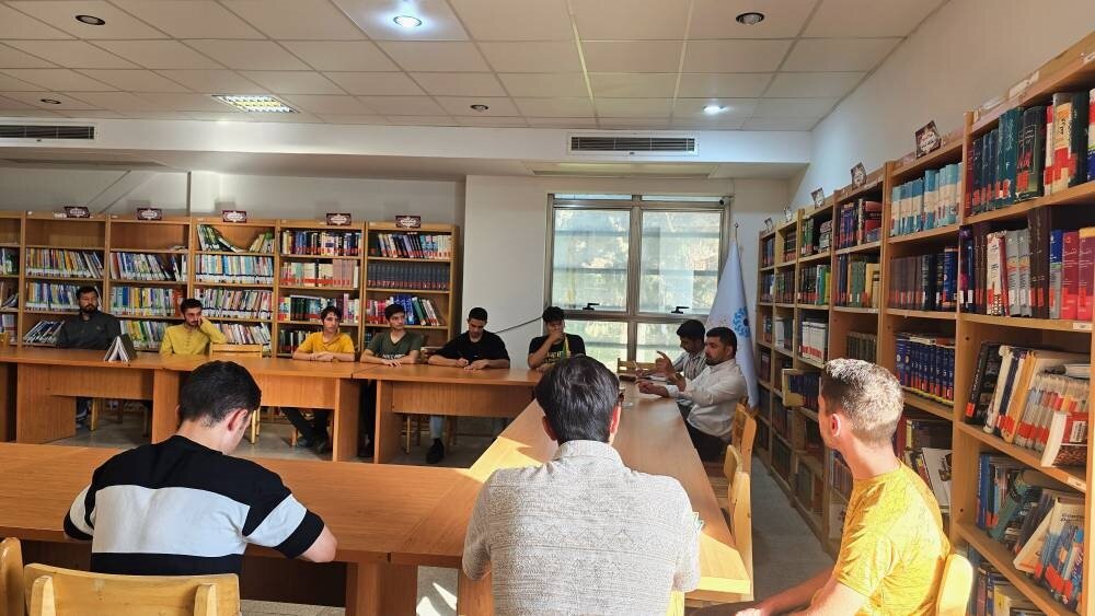 برگزاری نشست بصیرتی با موضوع «امامت و ولایت؛ جهاد تبیین» در کتابخانه شهید بهشتی آشخانه