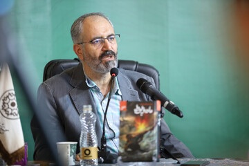 محسن مومنی شریف