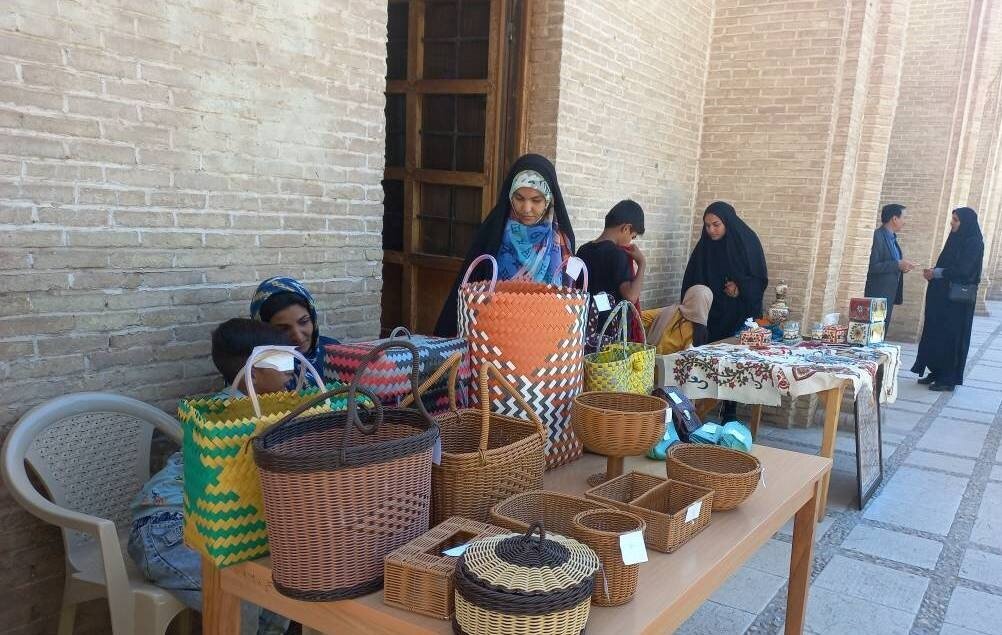 کارگاه آموزشی راه اندازی کسب و کارهای کوچک و مشاغل خانگی برگزار شد