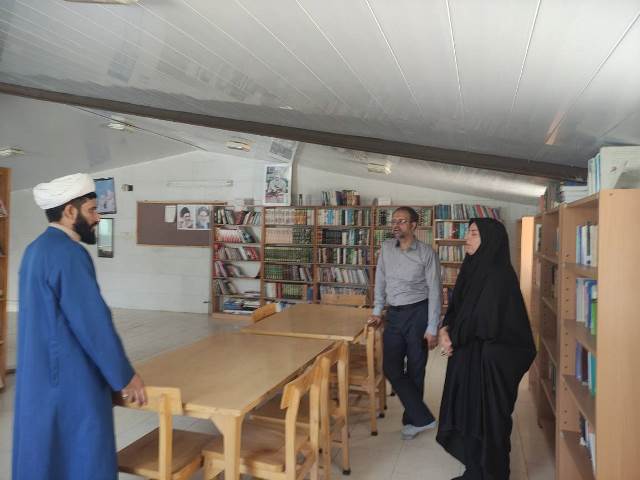 بازدید میدانی مدیرکل کتابخانه‌های عمومی استان سمنان از ۶ کتابخانه‌ نهادی و مشارکتی در دامغان