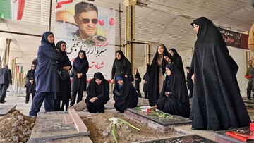 تجدید میثاق کارکنان و کتابداران استان زنجان با شهدای جنگ تحمیلی رژیم صهیونیستی