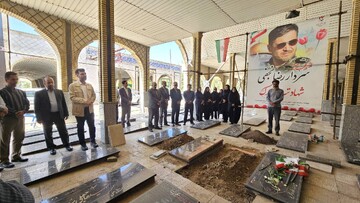 تجدید میثاق کارکنان و کتابداران استان زنجان با شهدای جنگ تحمیلی رژیم صهیونیستی