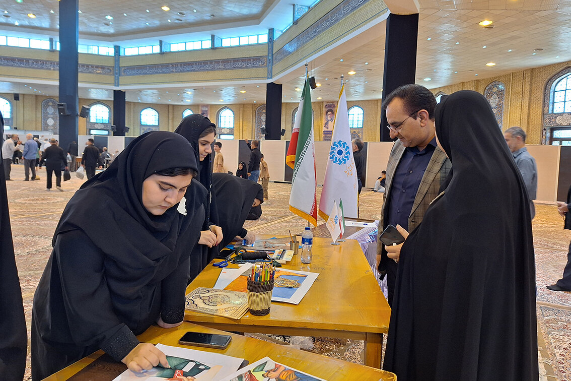 پویش «ایستاده برای ایران» برگزار شد