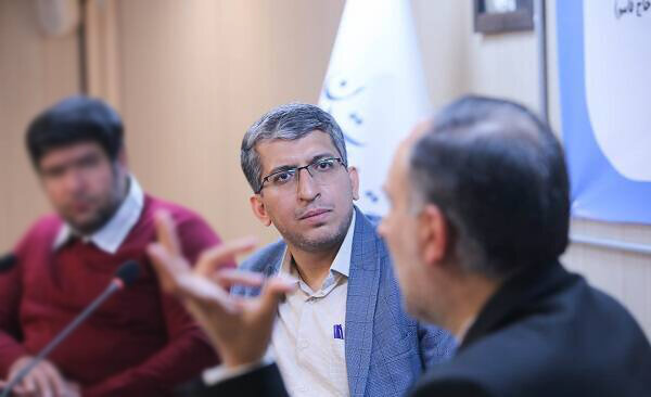 دشمن در برابر پیچیدگی‌های روح و حافظه تاریخی ایرانیان ناکام ماند