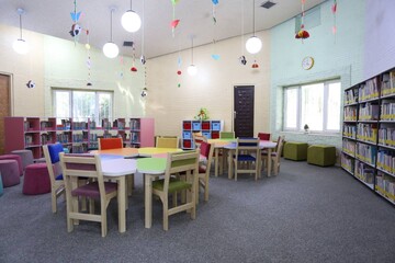 بازگشایی کتابخانه عمومی عارف قزوینی