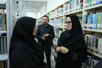 بازدید از کتابخانه امام خمینی (ره) قزوین