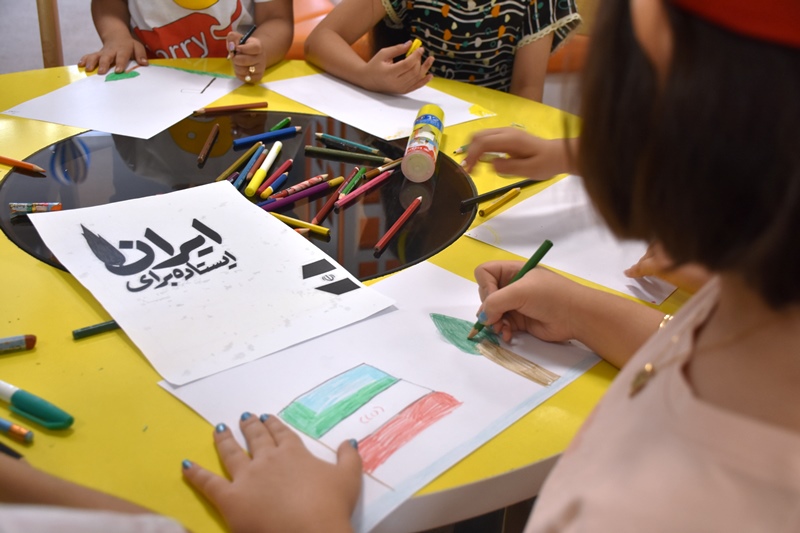 رویداد «به رنگ ایران» به همت کتابخانه مرکزی امام خمینی(قدس سره) مشهد