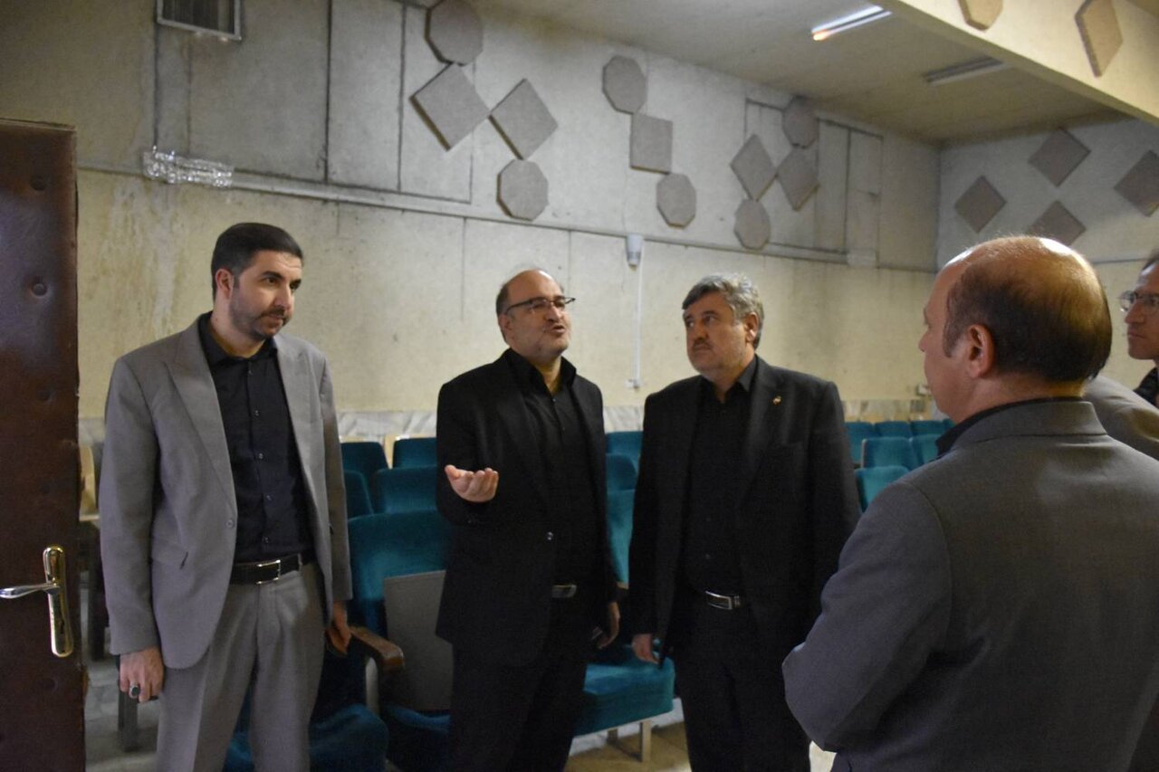 بازدید مدیران‌کل کتابخانه‌های عمومی و فرهنگ و ارشاد اسلامی آذربایجان‌شرقی از کتابخانه‌های عمومی بناب