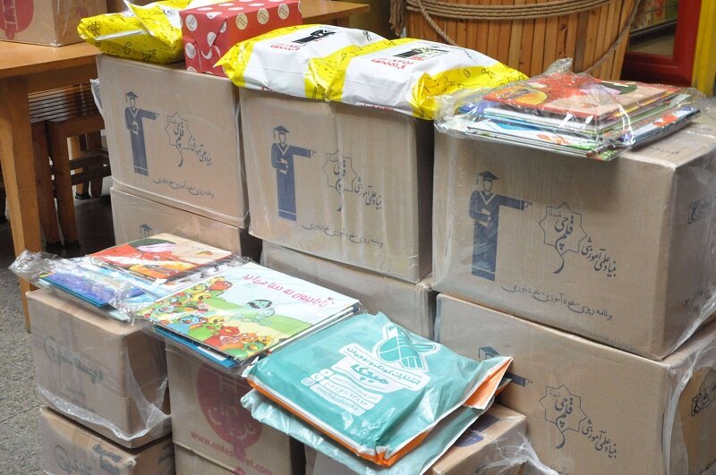 ۱۳ هزار و ۷۲۰ جلد کتاب به کتابخانه‌های عمومی گیلان اهدا شد