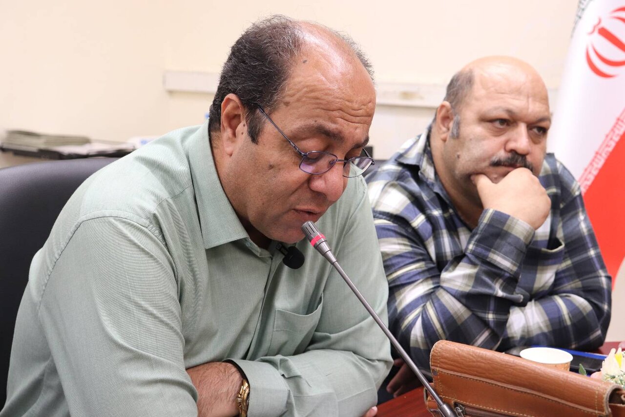 محفل شعر «ایستاده برای ایران حسینی» در گرگان برگزار شد