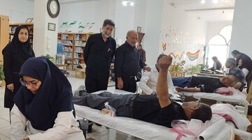 برگزاری ایستگاه نذر خون در کتابخانه آیت‌الله نجفی دهکردی