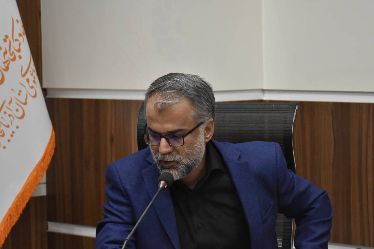 محفل شعر «ایستاده برای ایران» در آذربایجان شرقی برگزار شد