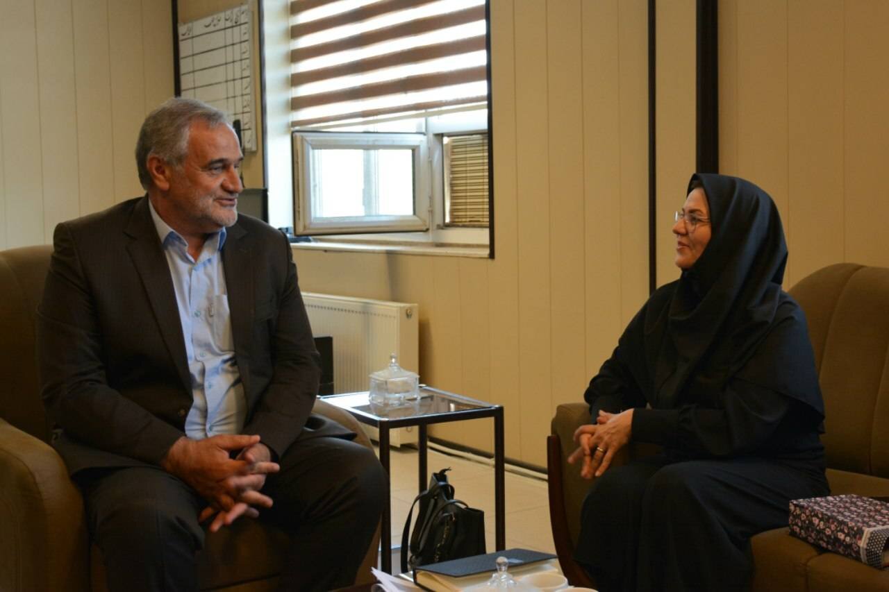 دیدار با فرماندار گیلانغرب