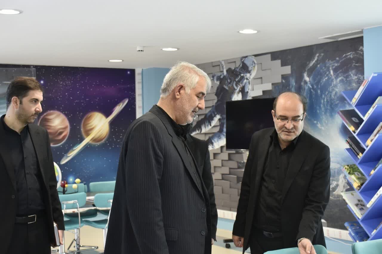 بنیان توسعه متوازن و همه‌جانبه کشور، توسعه فرهنگ کتابخوانی و پیشرفت نهاد کتابخانه است