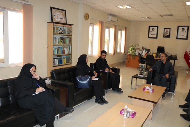 تلاش دوسویه برای تسهیلگری و ارائه خدمات نوین کتابخانهای، در طرح رساندن کتاب به مخاطبان در منزل