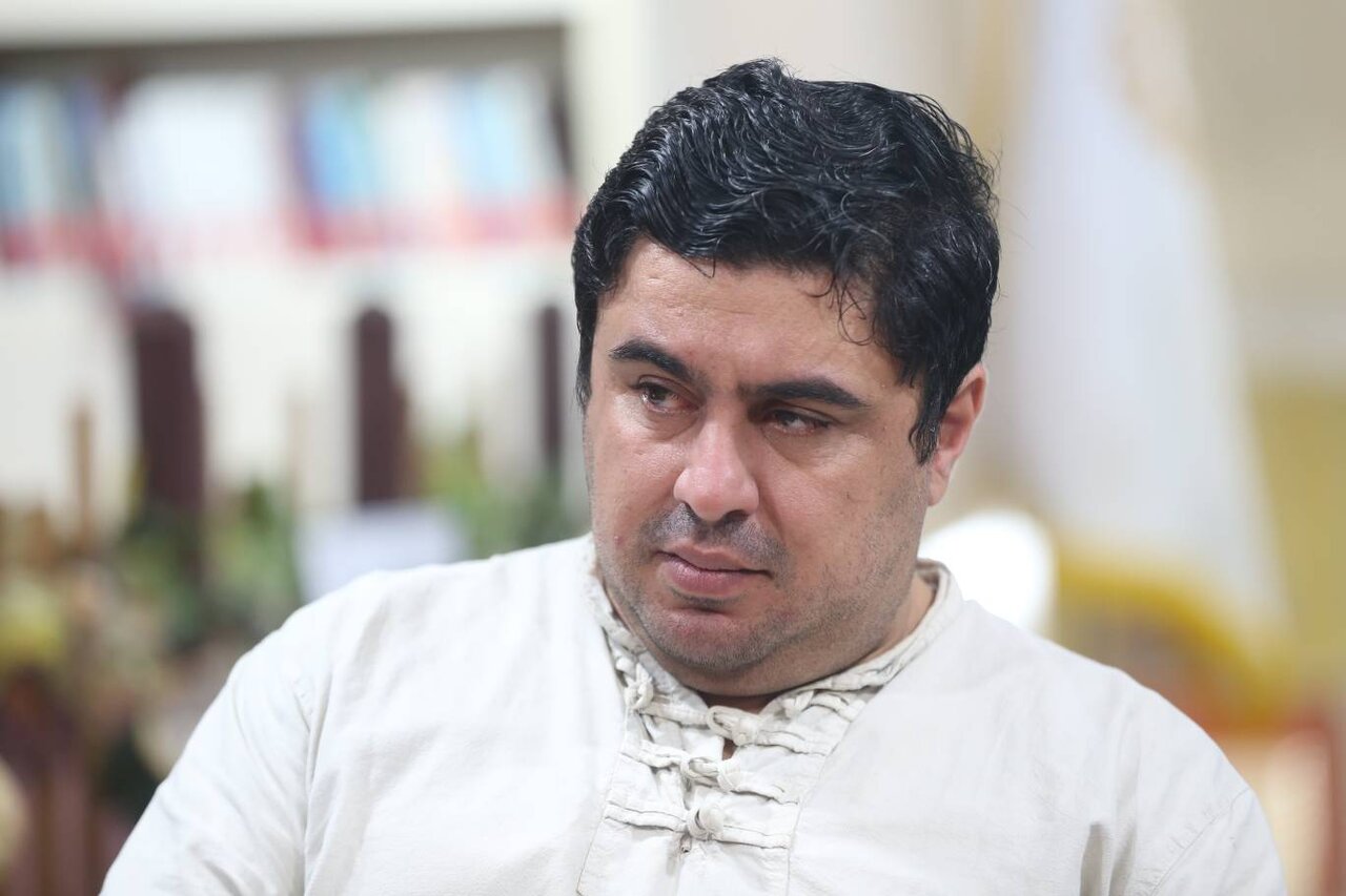 آیین تجلیل از نویسنده و شاعر مازندرانی با حضور مدیرکل کتابخانه‌های عمومی برگزار شد