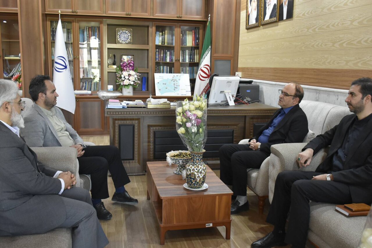 کتابخانه باید پاتوقی برای رفع نیازهای فرهنگی و اجتماعی عموم مردم باشد