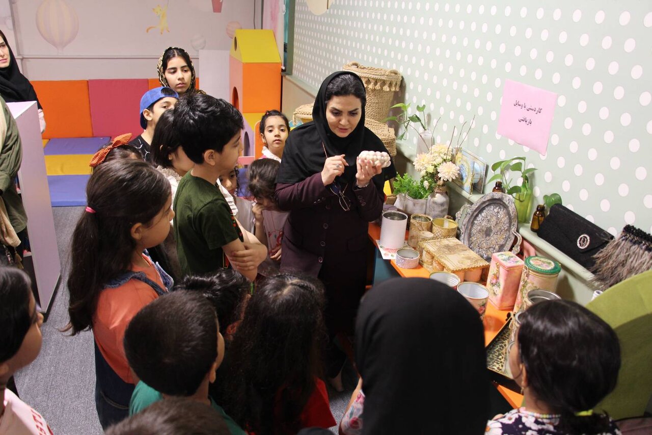 پویش «هر شهروند، یک حافظ پاکیزگی» در کتابخانه عمومی میرفندرسکی گرگان برگزار شد
