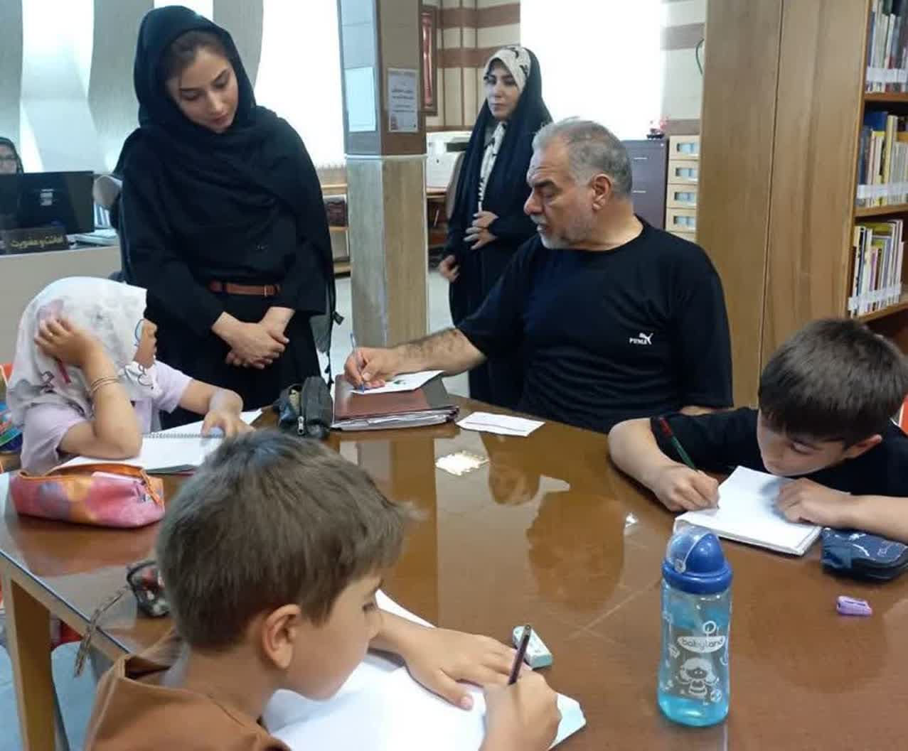 از محفل ادبی شاهنامهخوانی و آموزش داستاننویسی تا تدبر در قرآن