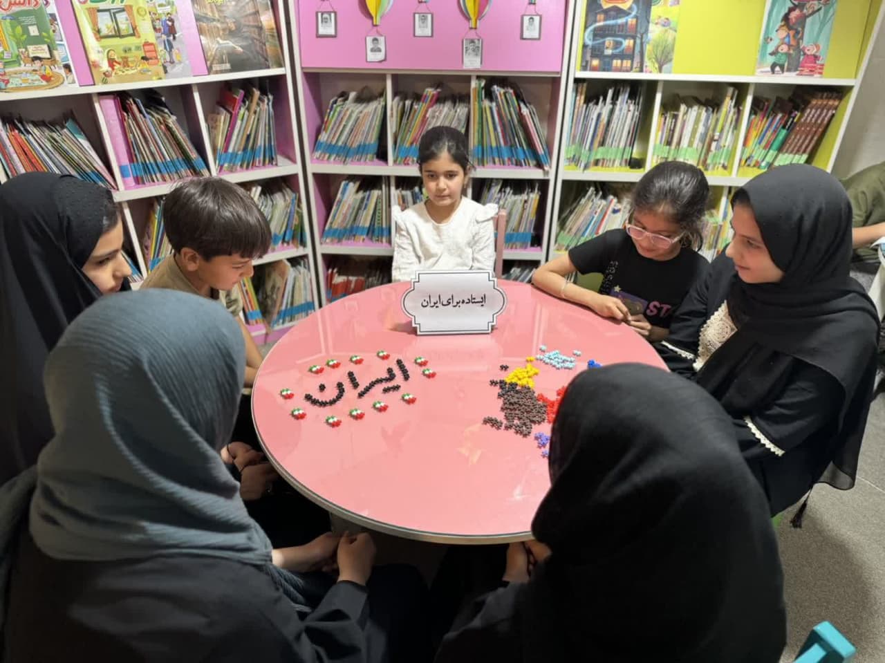 طنین حماسه و هنر در کتابخانههای عمومی استان مرکزی