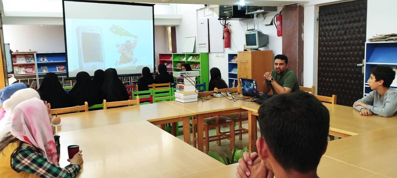 سلسله نشست‌های تبیینی «چون سرو می‌روید»، در کتابخانه‌های عمومی زنجان برگزار شد