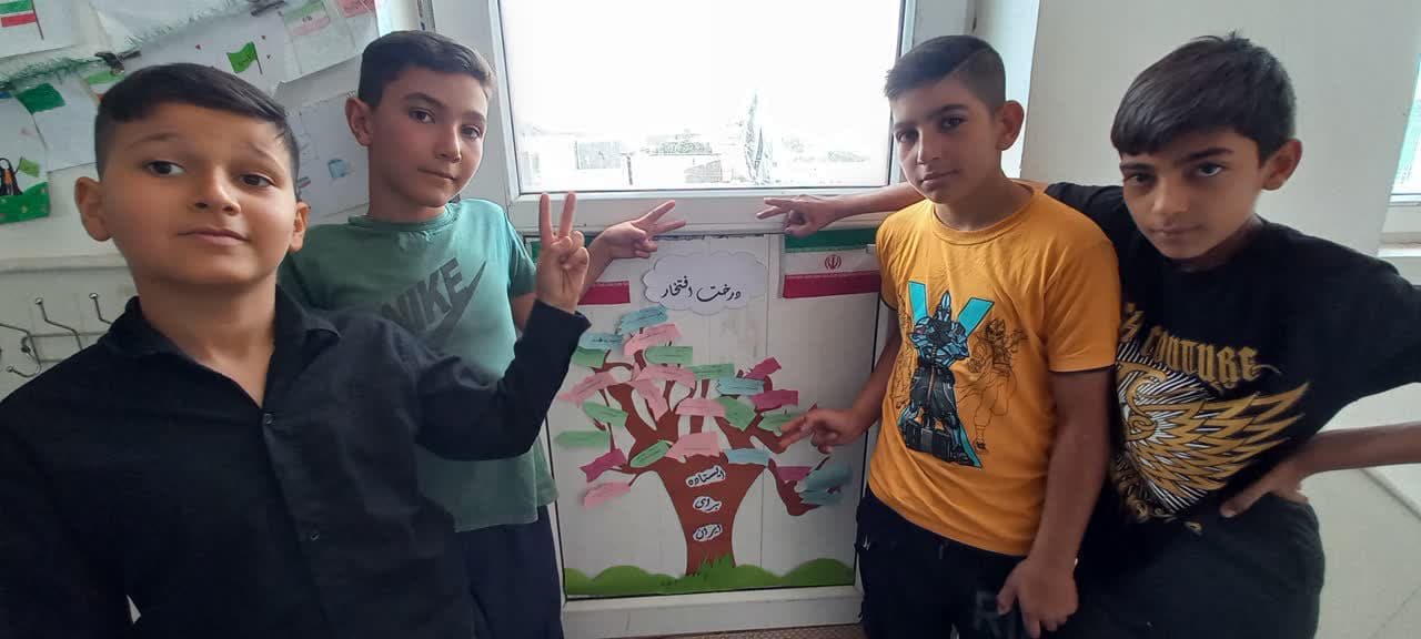 از محفل ادبی شاهنامه‌خوانی و آموزش داستان‌نویسی تا تدبر در قرآن