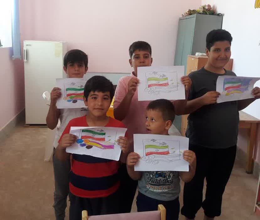 پویش ملی «ایستاده برای ایران» در کتابخانههای عمومی استان مرکزی