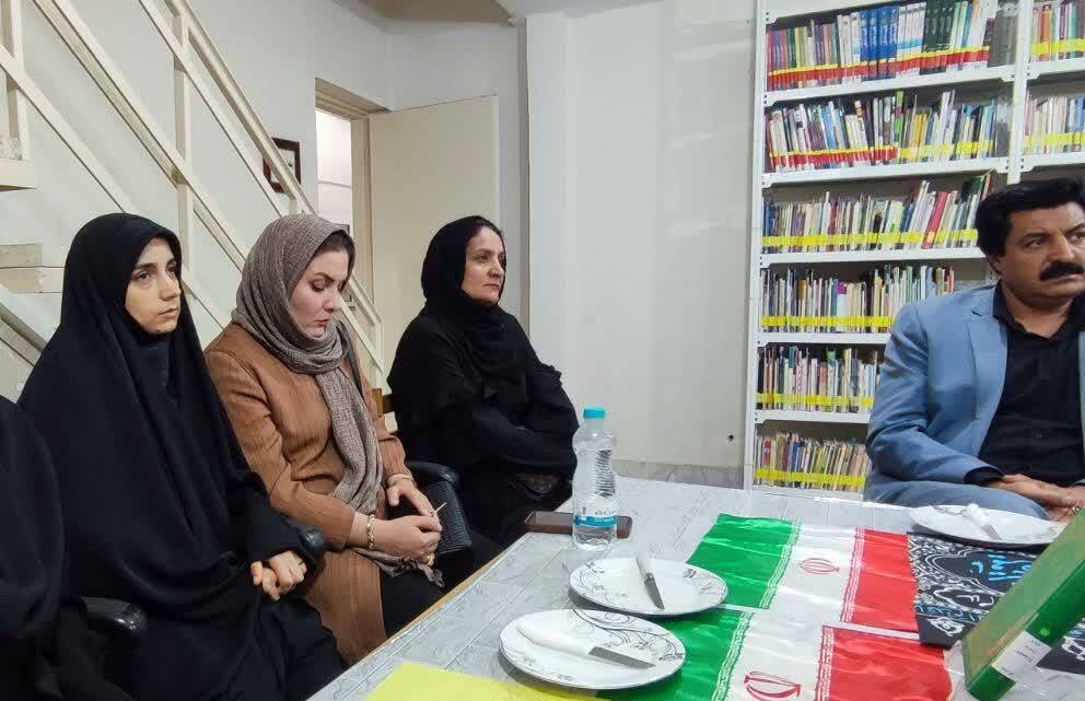 برگزاری نشست کتابخوان و شعرخوانی ویژه نویسندگان شهرستان اهر